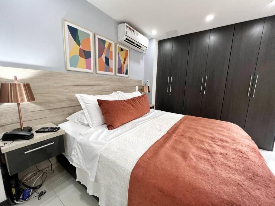 Aparta Loft La Frontera Poblado Apartment Medellin Bagian luar foto